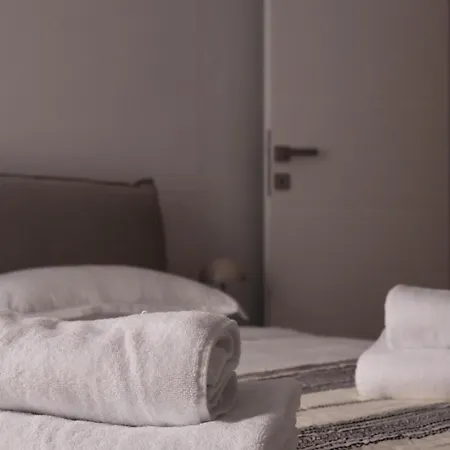 Apartman My Place Free Parking & Self Check-in *