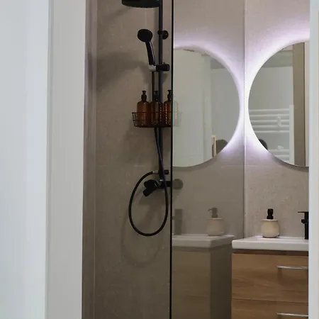 Apartman My Place Free Parking & Self Check-in