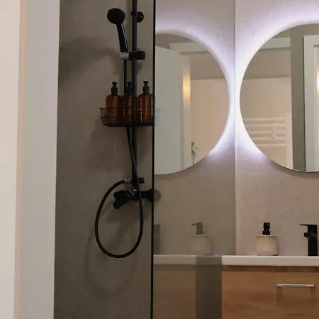 My Place Free Parking & Self Check-in Appartement *